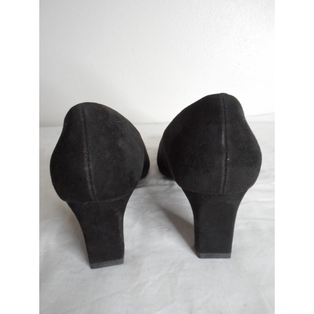 NWOB Naturalizer Black Suede Pumps Womens Sz 9M 2.5" heel - Picture 3 of 8